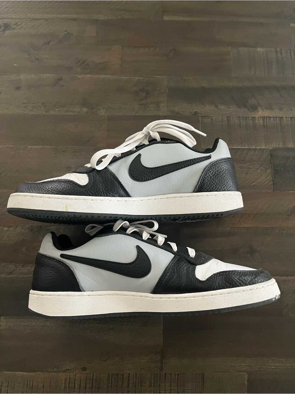 MENS NIKE SHOES